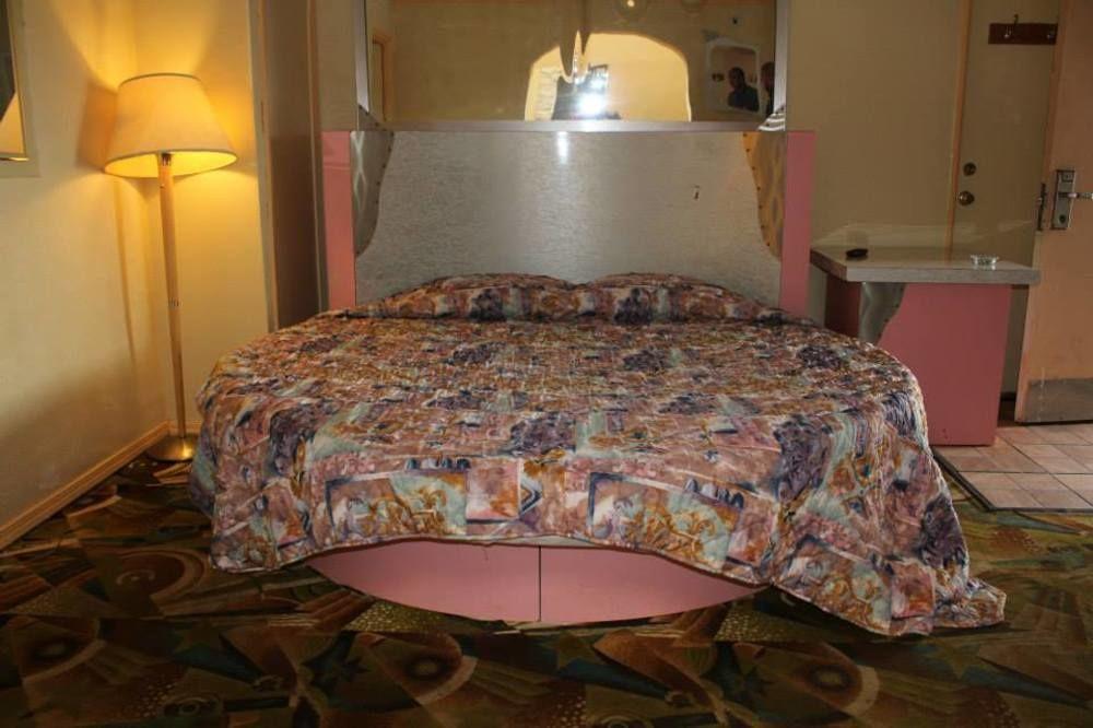 Lyons Presidential Inn And Suites المظهر الخارجي الصورة